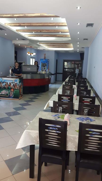 Hotel Restaurant Globi เวลิโปเยอ ภายนอก รูปภาพ